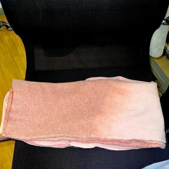 Urban Outfitters Sweatpants​​​​​​​​​​​​​​​​​​​​​​​​​​​​​​ - Picture 2 of 4